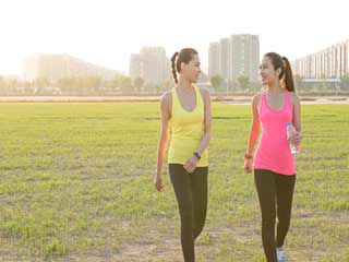 अमृत जैसी है ब्रह्ममुहूर्त की हवा, सुबह उठकर टहलने से मिलते हैं ये फायदे